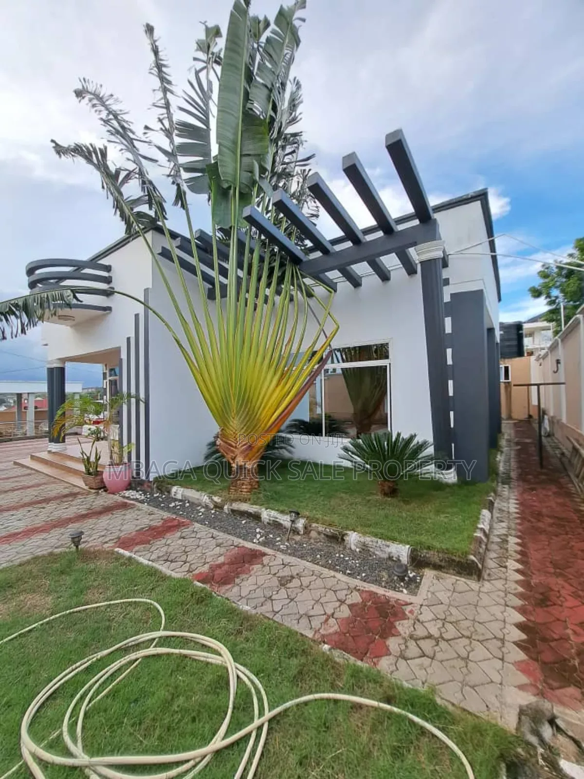 3bdrm House in Goba Center for sale in Goba