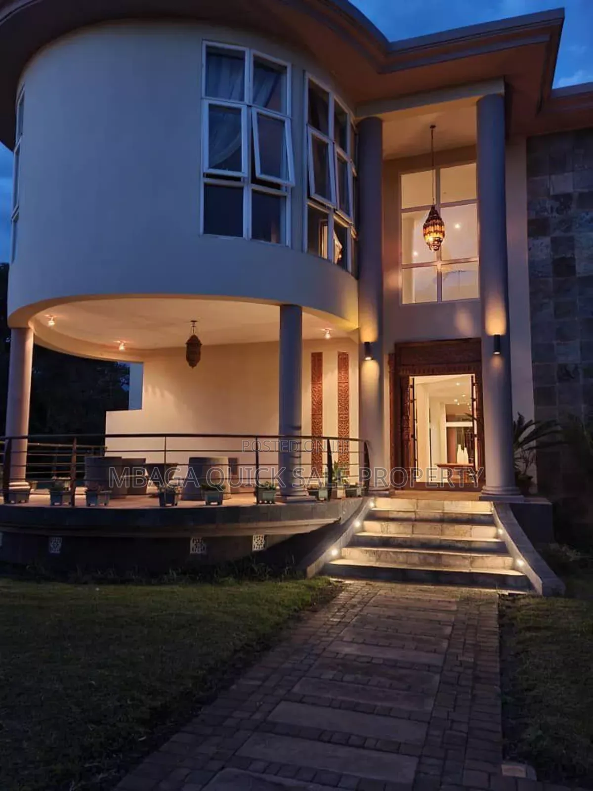5bdrm House in Arusha Njiro for sale in Njiro
