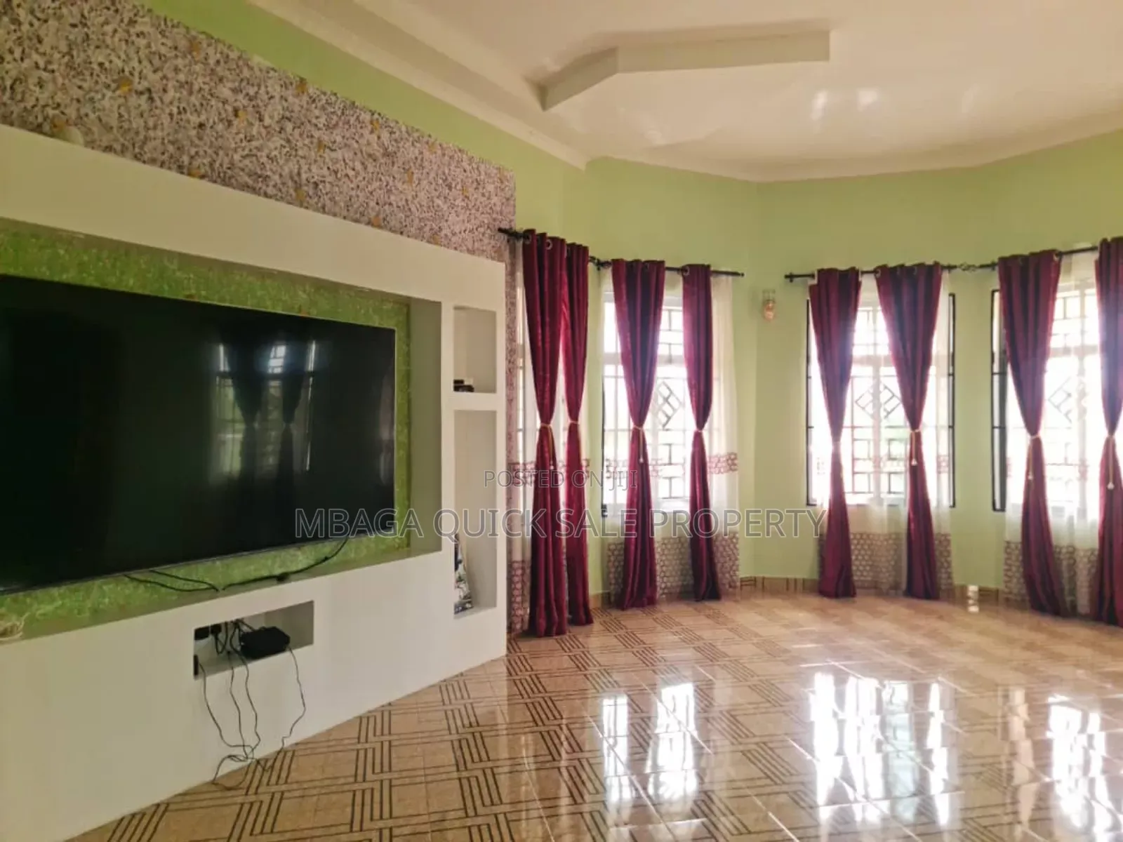 5bdrm House in Vikindu for sale in Vikindu