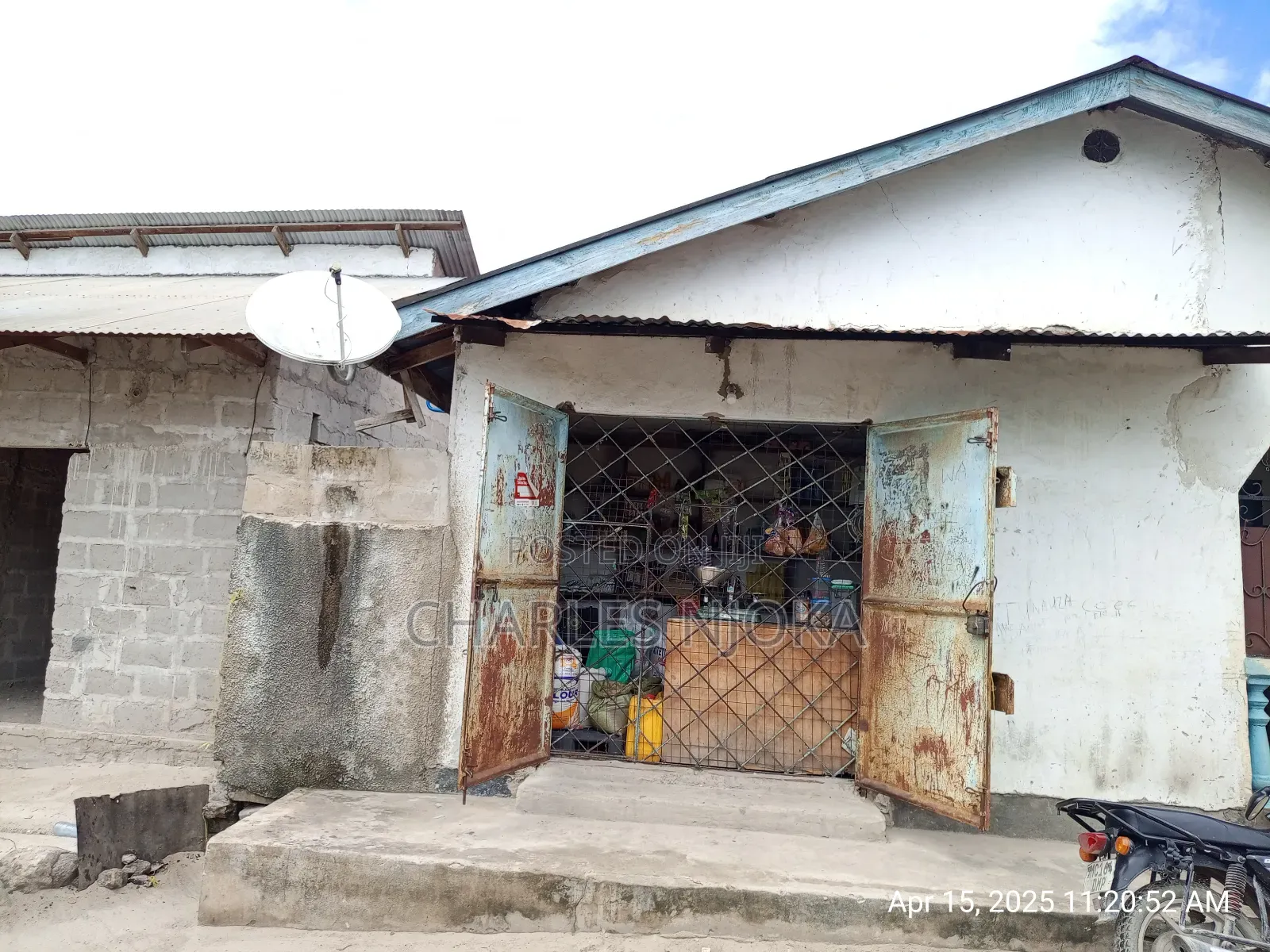 10bdrm House in Tanzania Daresalaam for sale in Ukonga