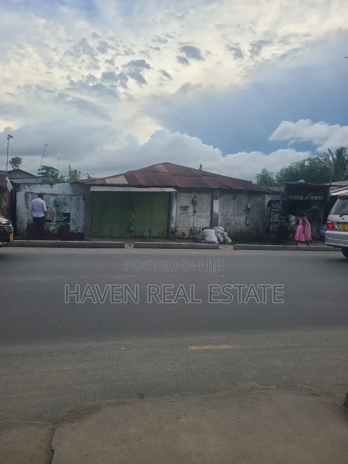 Eneo Linauzwa Mwananyamala in Mwananyamala