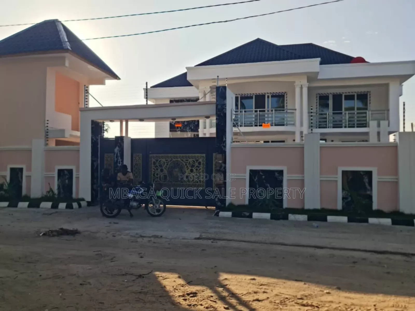 7bdrm House in Mbagala Kitonga for sale in Mbagala