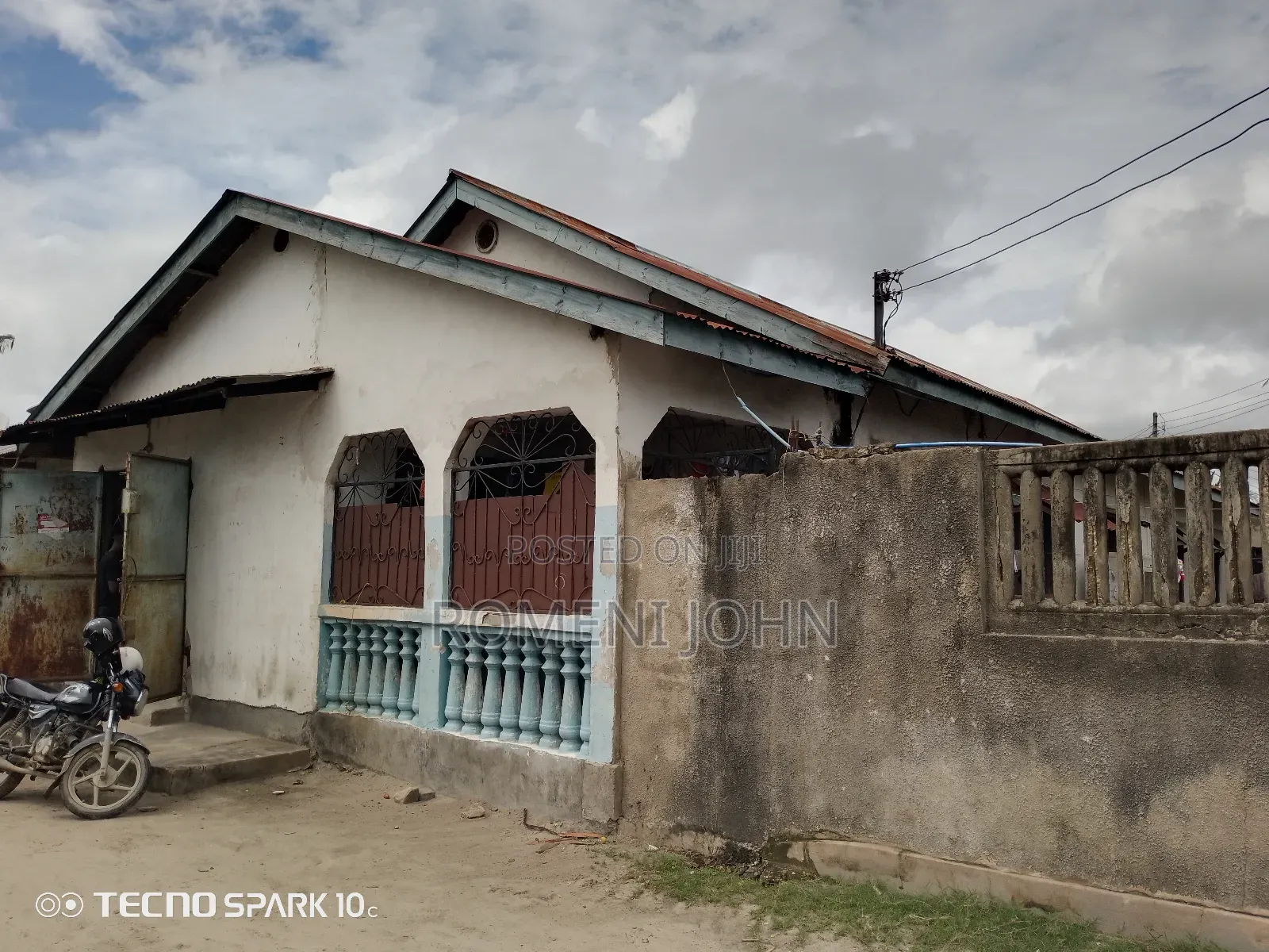 10bdrm House in Tanzania Daresalaam, Ilala for sale in Ilala
