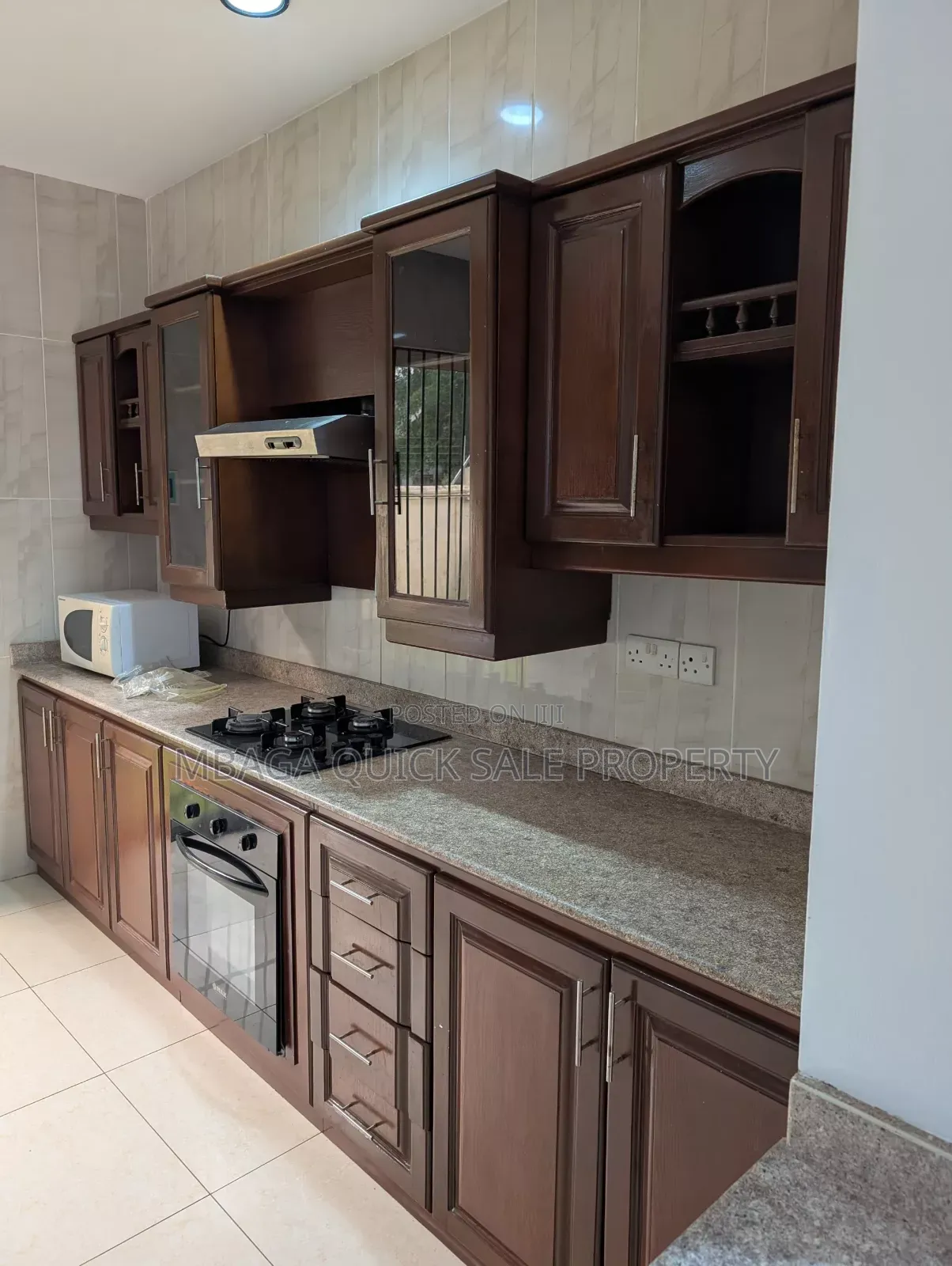 4bdrm House in Oyster Bay for rent in Oyster Bay