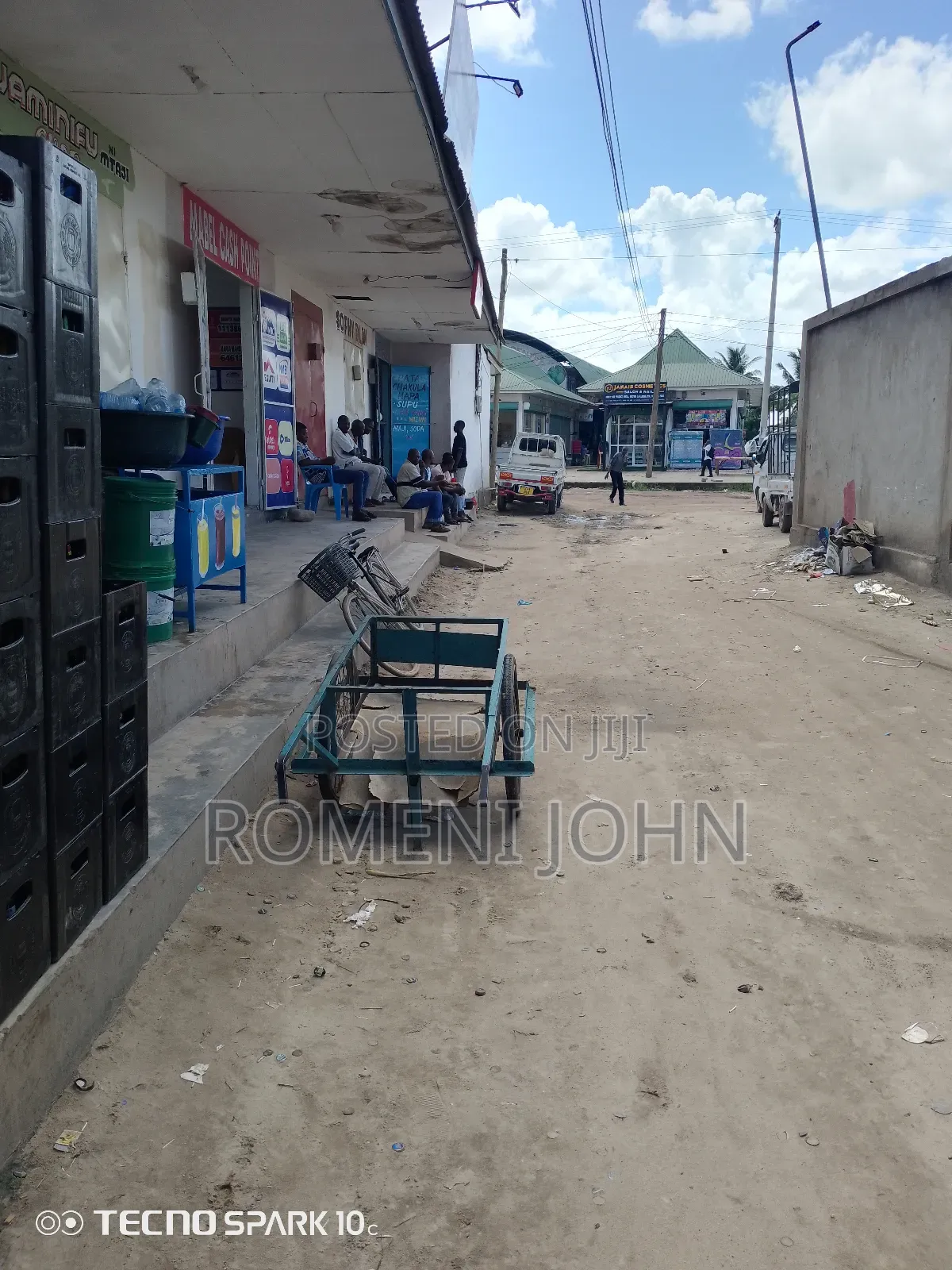Fremu 17 Za Kibiashara Zinauzwa Milioni 700 Ukonga Moshibar. in Ilala