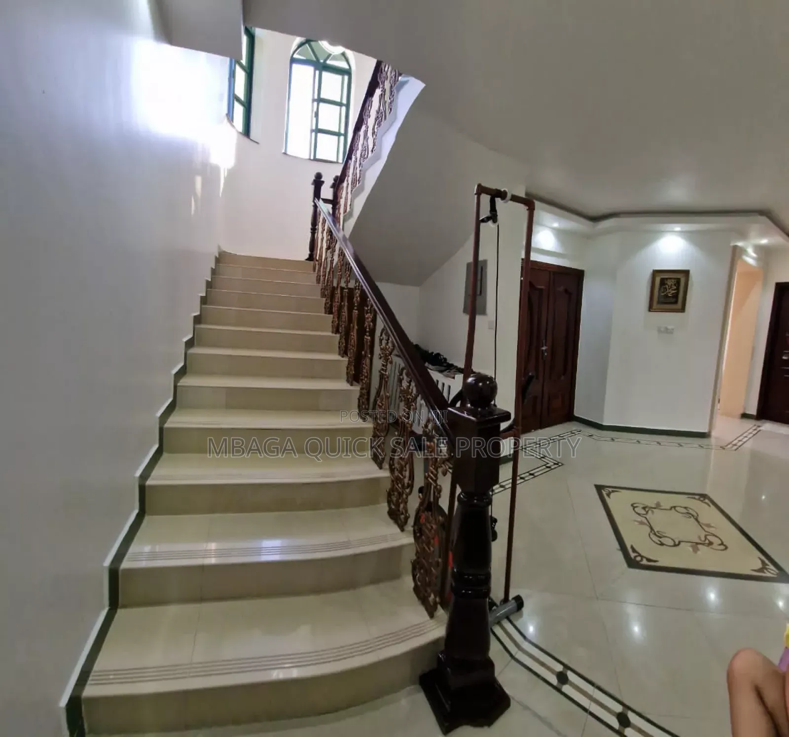 4bdrm Apartment in Msasani for sale in Msasani
