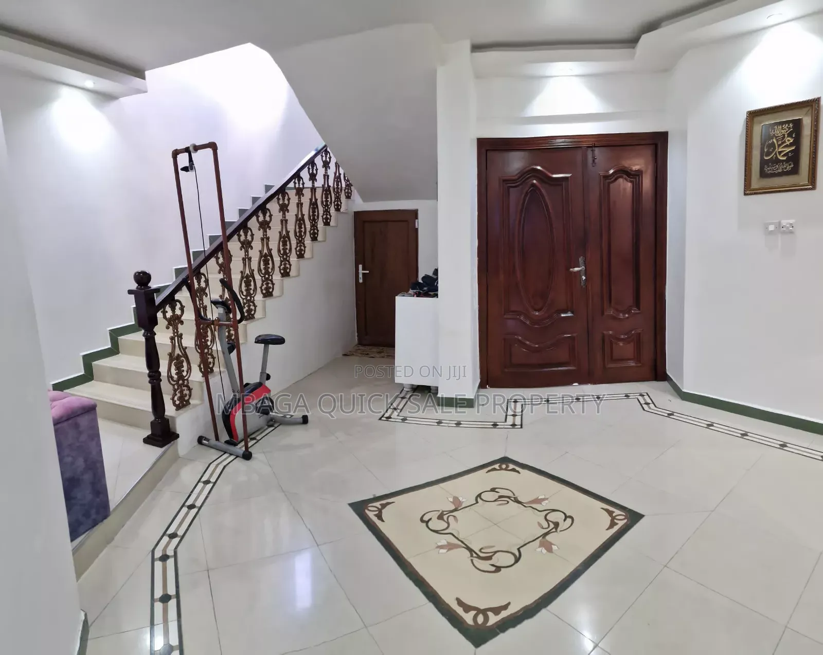 4bdrm Apartment in Msasani for sale in Msasani