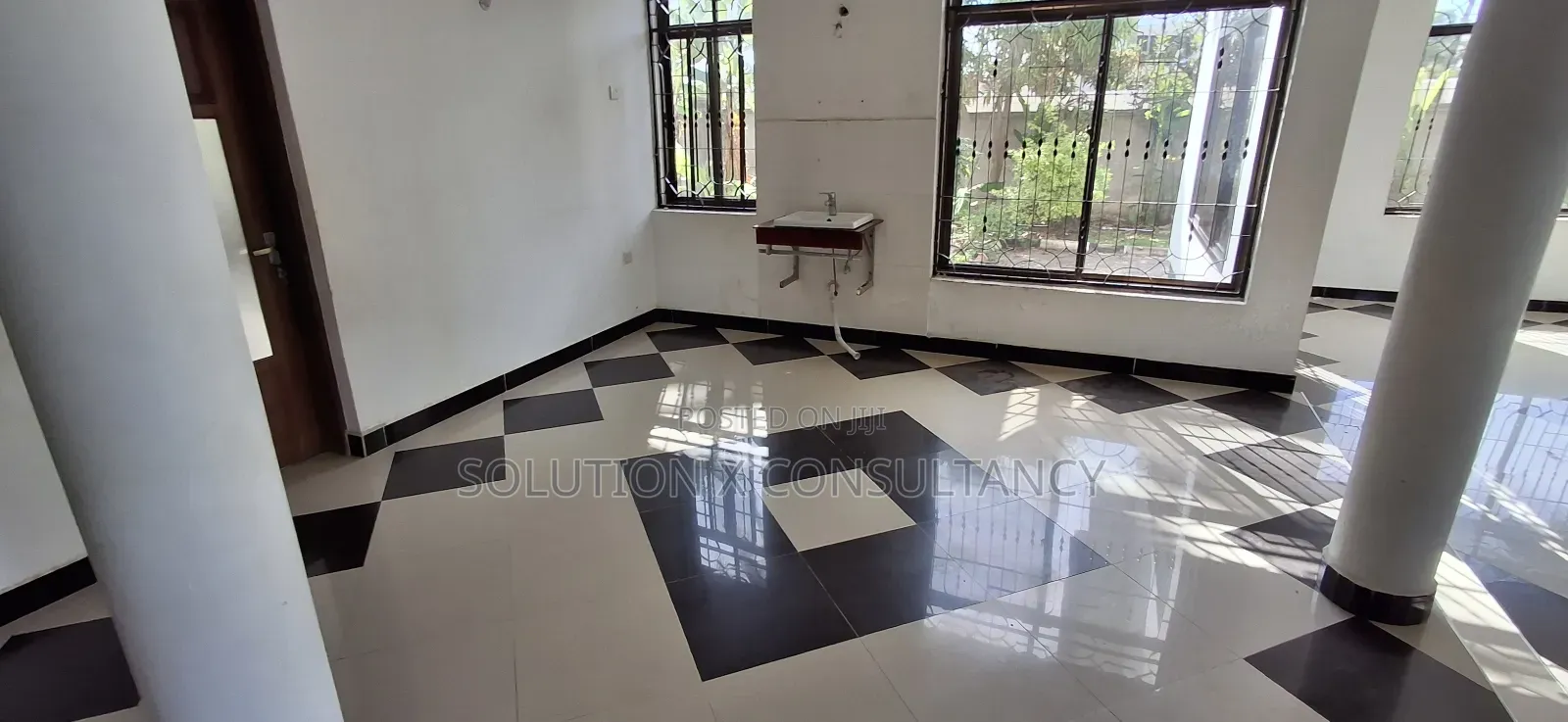 6bdrm House in Kunduchi for sale in Kunduchi