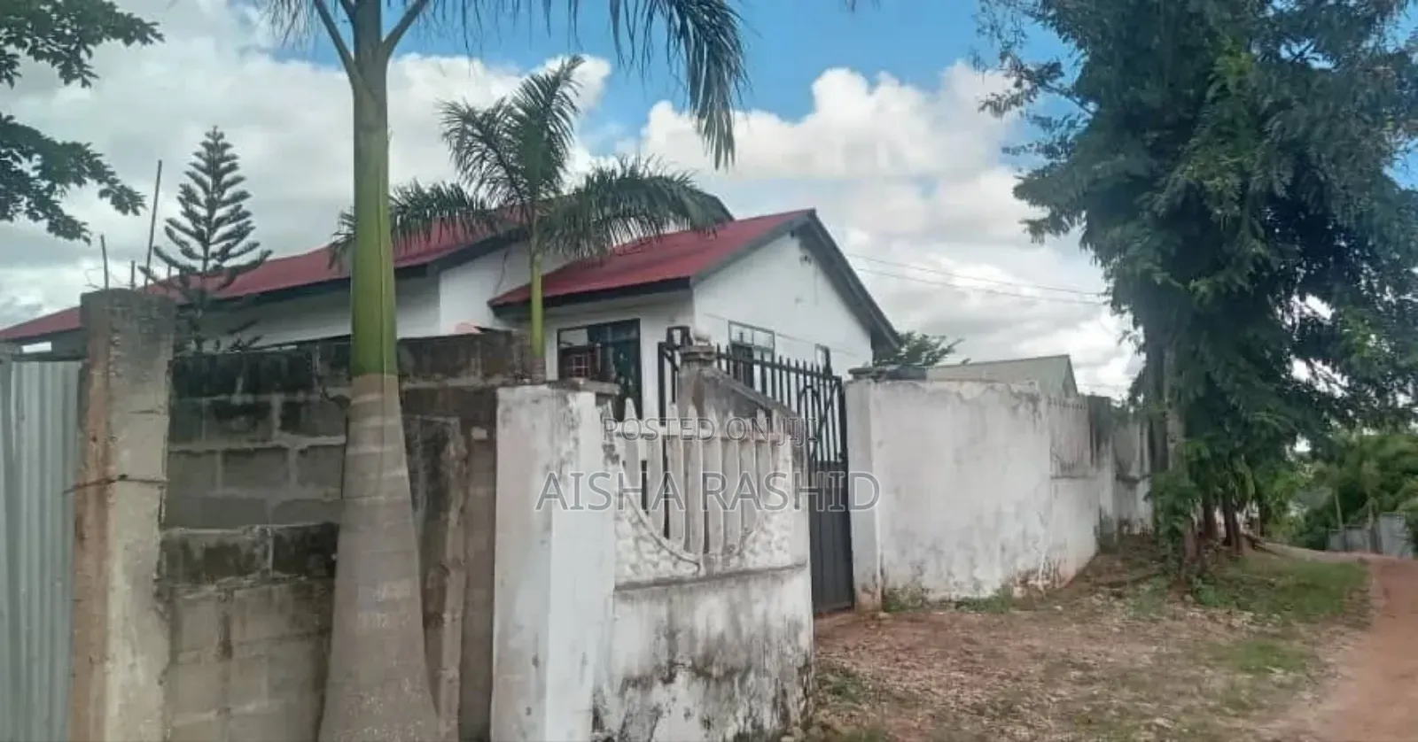 3bdrm House in Mbezi for sale in Mbezi