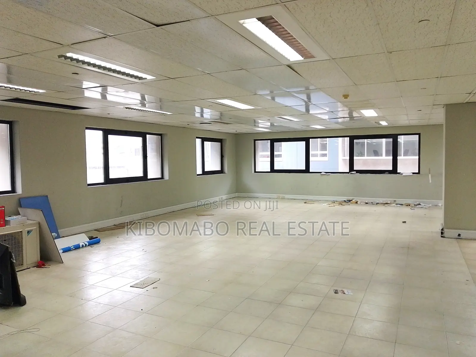 249 SQM Modern Nice Office Space Rental - Posta | Downtown in Kisutu
