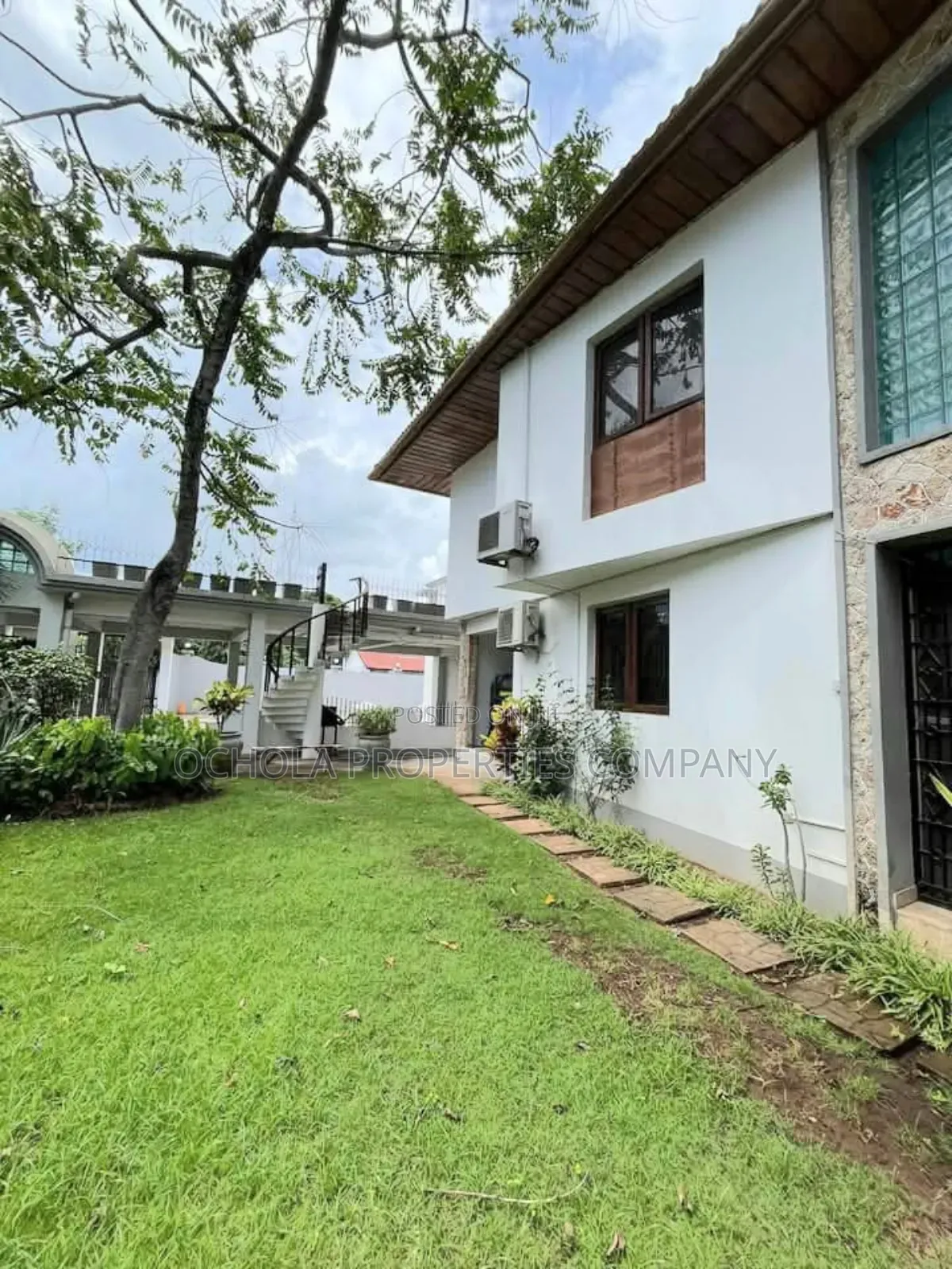 Furnished 6bdrm House in Upanga East for rent in Upanga East
