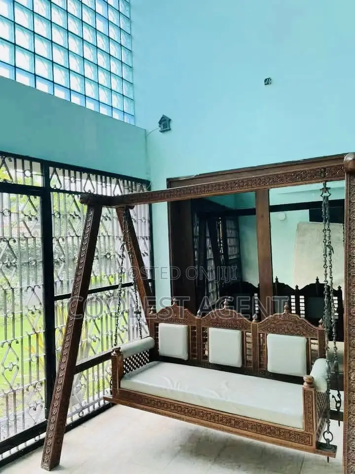 6bdrm Duplex in Upanga, Kinondoni for rent in Kinondoni