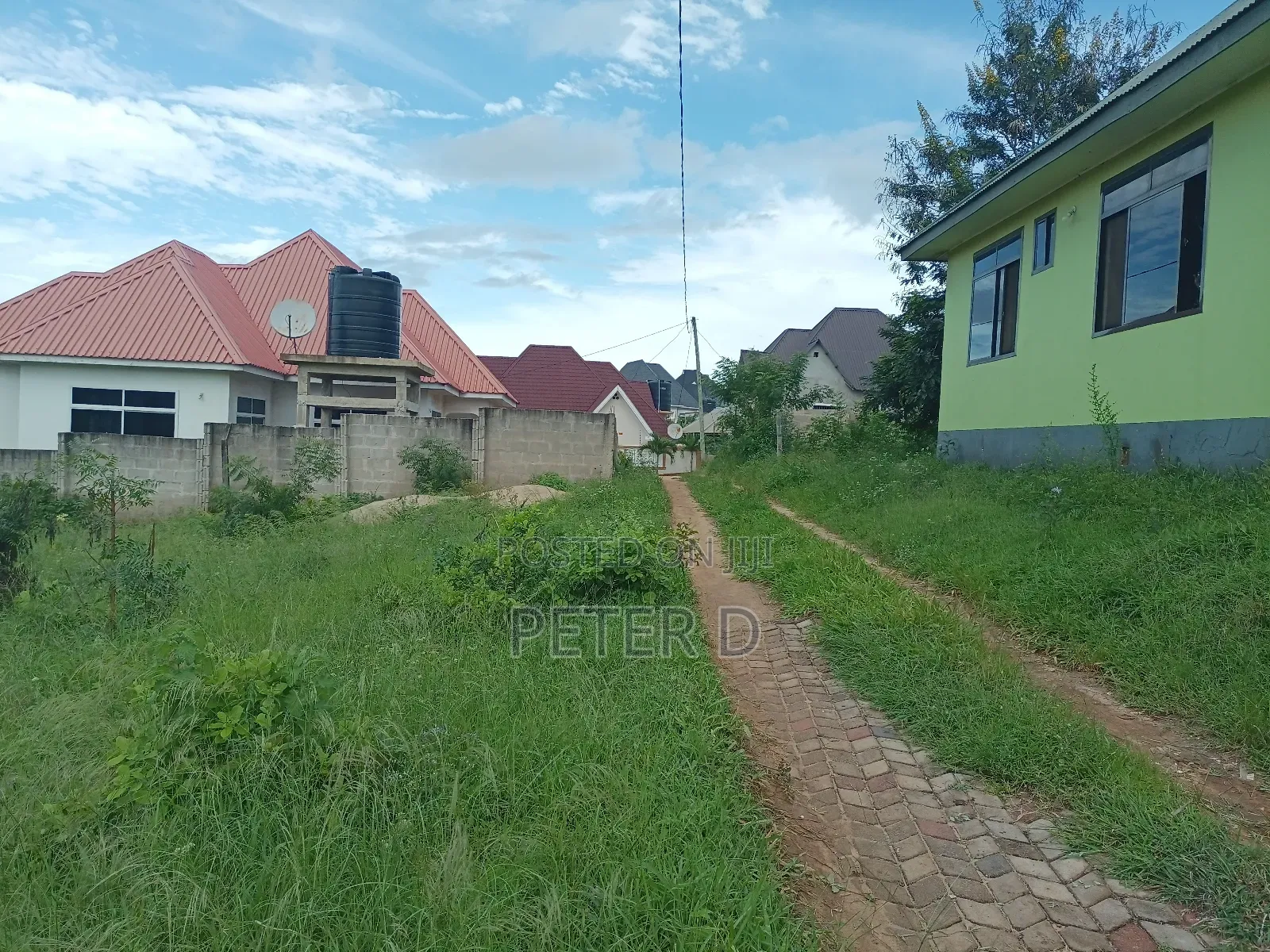 Kiwanja Tambarale Makabe 550sqm in Mbezi