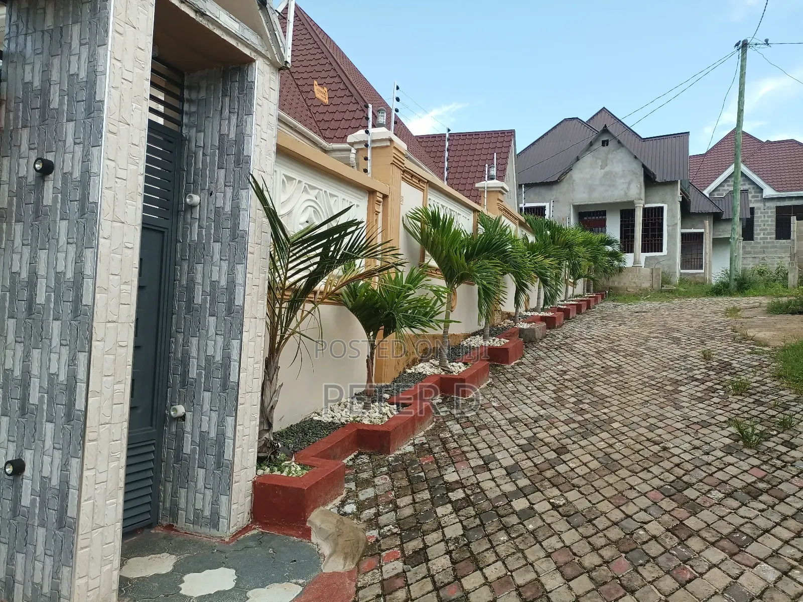 Kiwanja Tambarale Makabe 550sqm in Mbezi