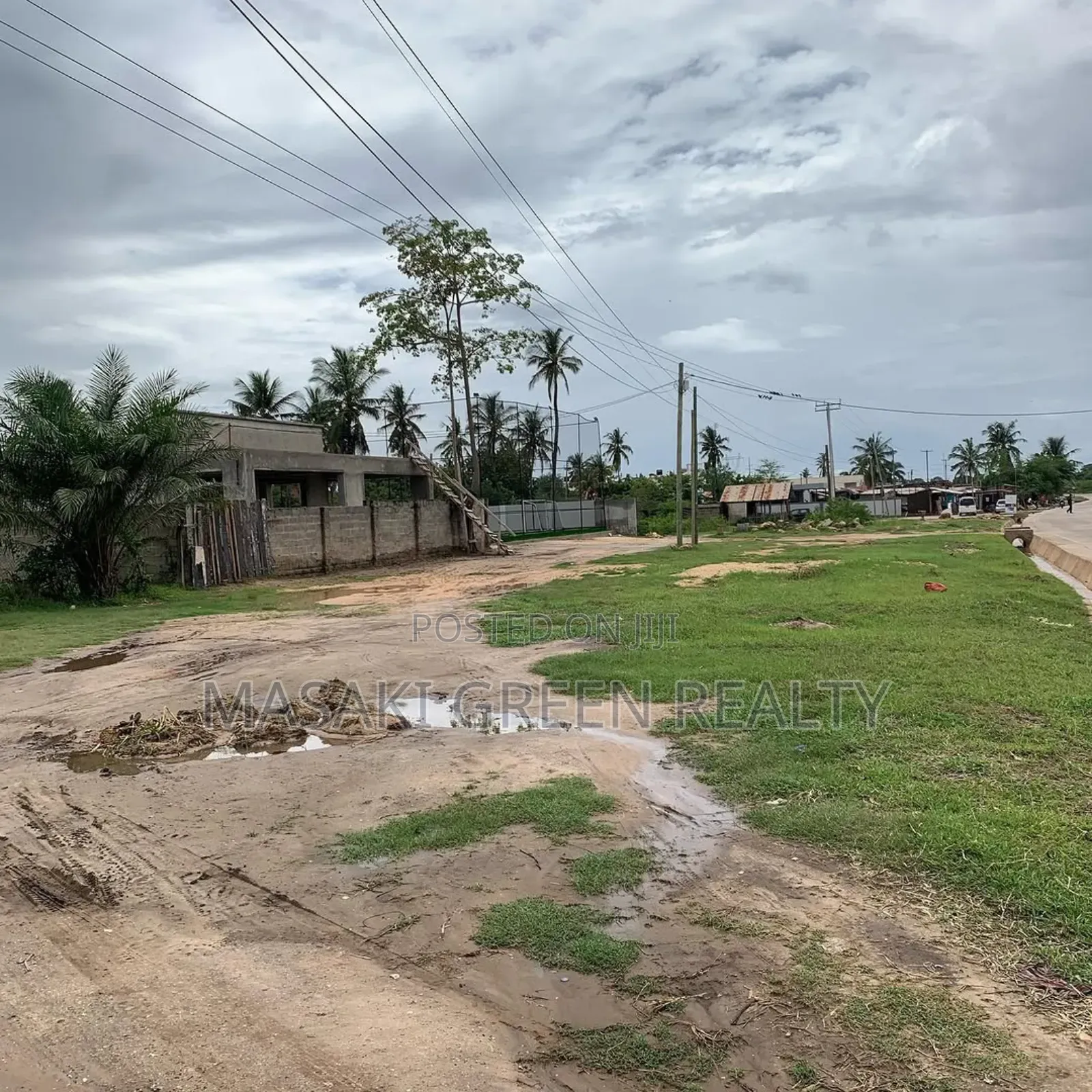 Plot for Sale at Bahari Beach in Kinondoni
