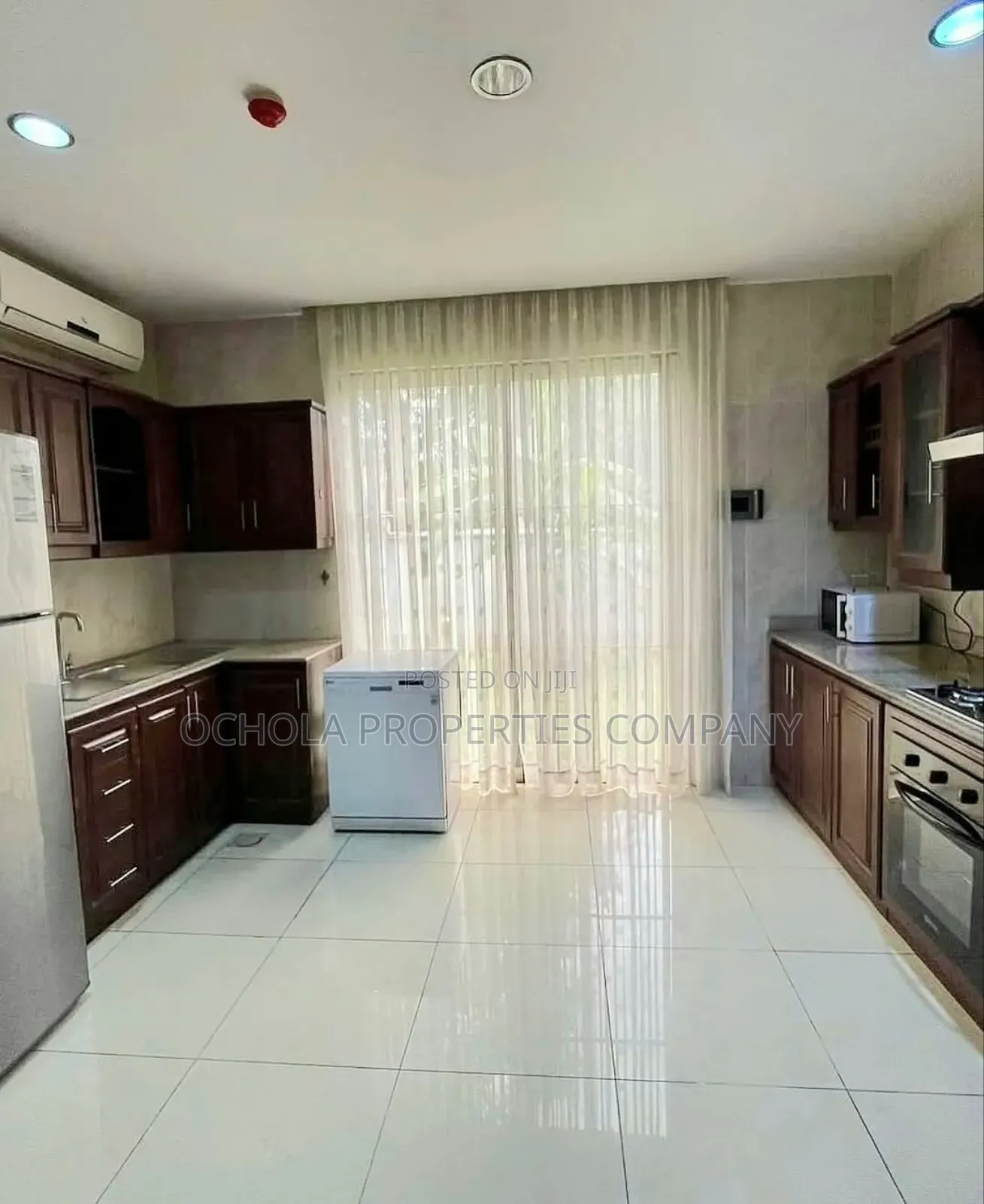 Furnished 4bdrm Villa in Masaki for rent in Masaki