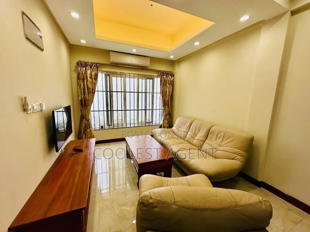 Furnished 1bdrm Apartment in Coolest Estate, Oyster Bay for rent in Oyster Bay