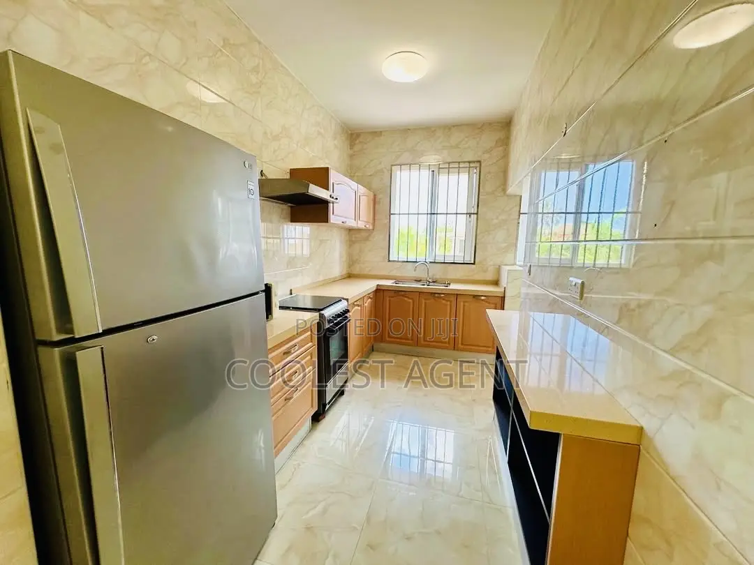 Furnished 1bdrm Apartment in Coolest Estate, Oyster Bay for rent in Oyster Bay