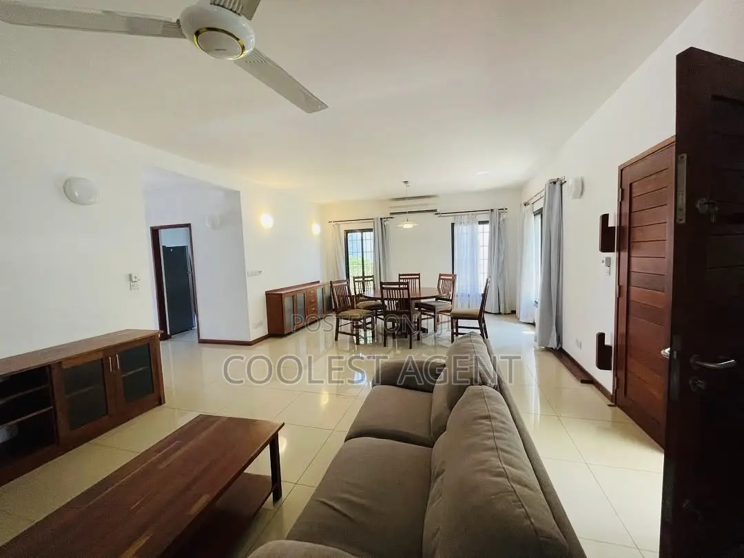 Furnished 4bdrm Villa in Coolest Estate, Oyster Bay for rent in Oyster Bay