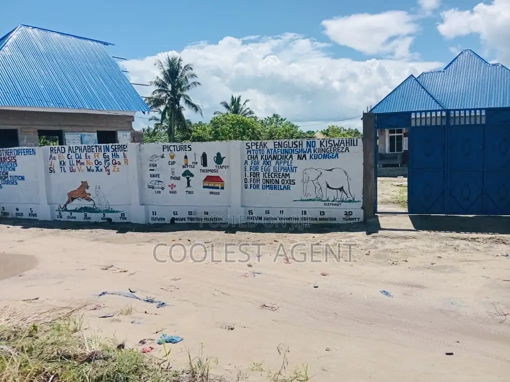 3bdrm House in Coolest Estate, Chanika for sale in Chanika