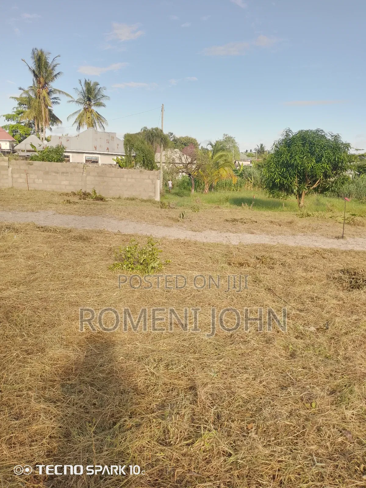 Kiwanja Sqmita 150 Kinauzwa Milioni 3.3 Ukonga Majohe Rada. in Ilala