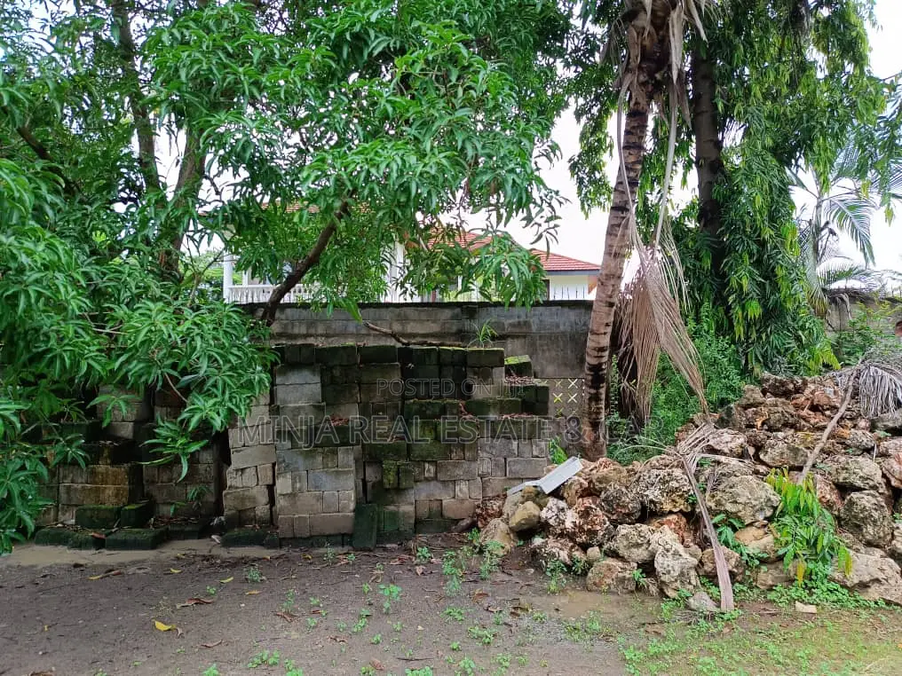 Plot for Sale Mbezi Beach Kwa Mwamunyange in Mbezi Beach
