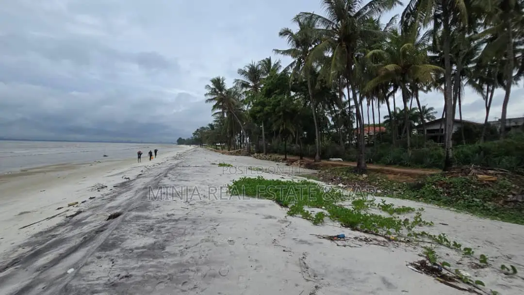 10bdrm House in Mbezi Beach for sale in Mbezi Beach