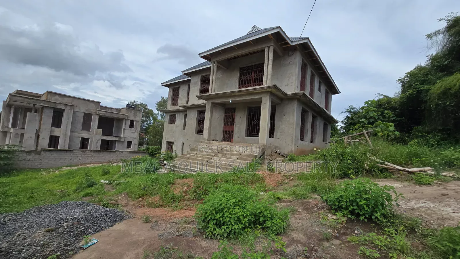 6bdrm House in Kimara Korogwe for sale in Kimara