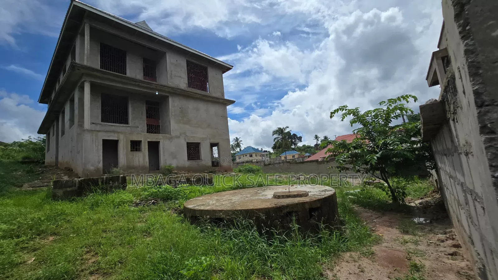 6bdrm House in Kimara Korogwe for sale in Kimara