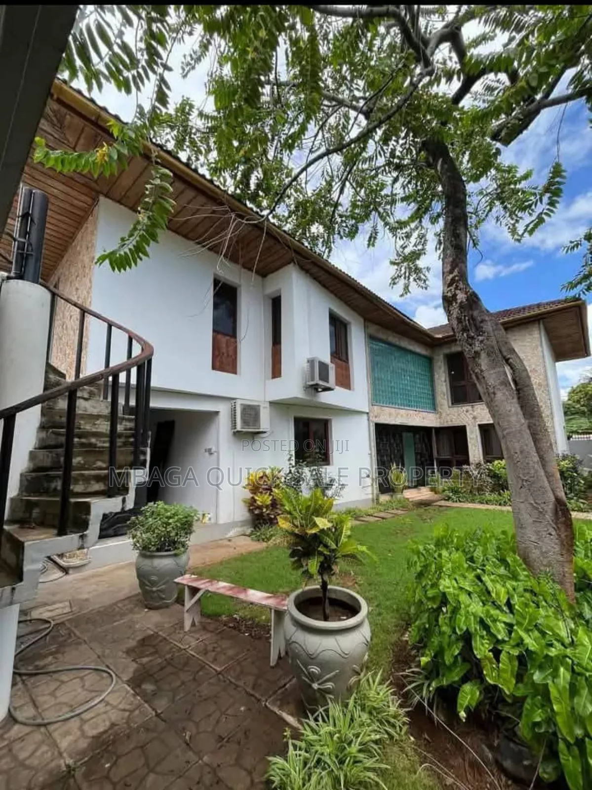 Furnished 6bdrm Apartment in Upanga for rent in Upanga East
