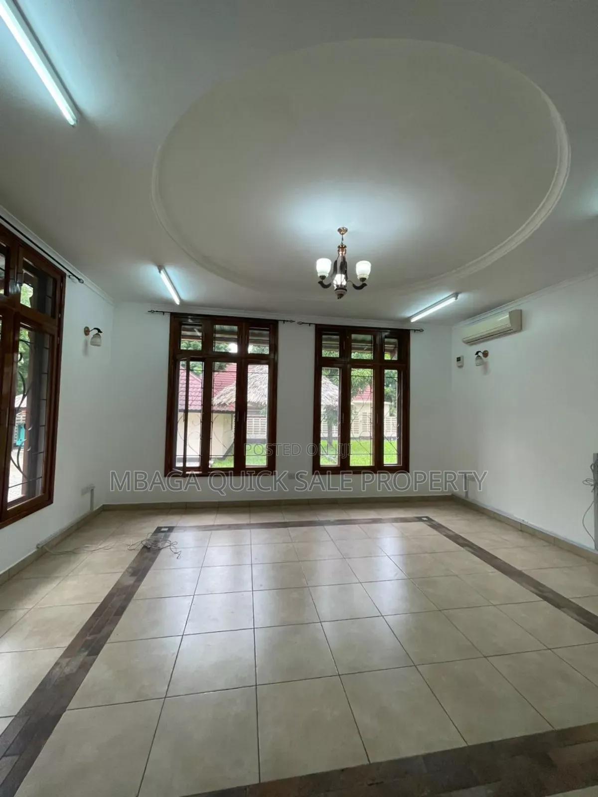 5bdrm Apartment in Oyster Bay for rent in Oyster Bay