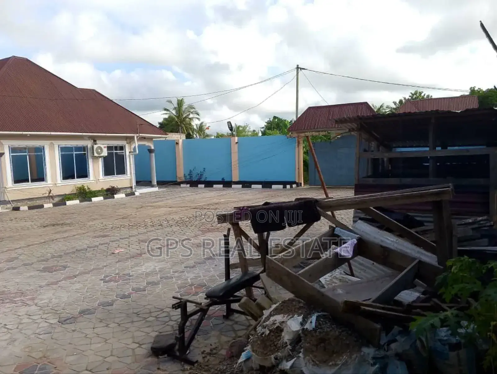 3bdrm House in Chanika Kwa Makamo, Ilala for sale in Ilala
