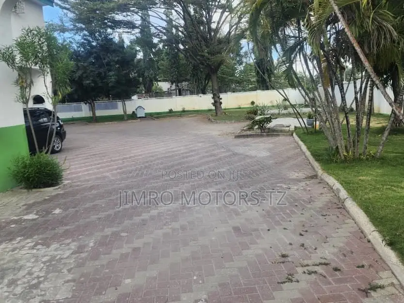 House for Sale in Feza Size 2200 SQM Price 1.5 M Dollers in Masaki