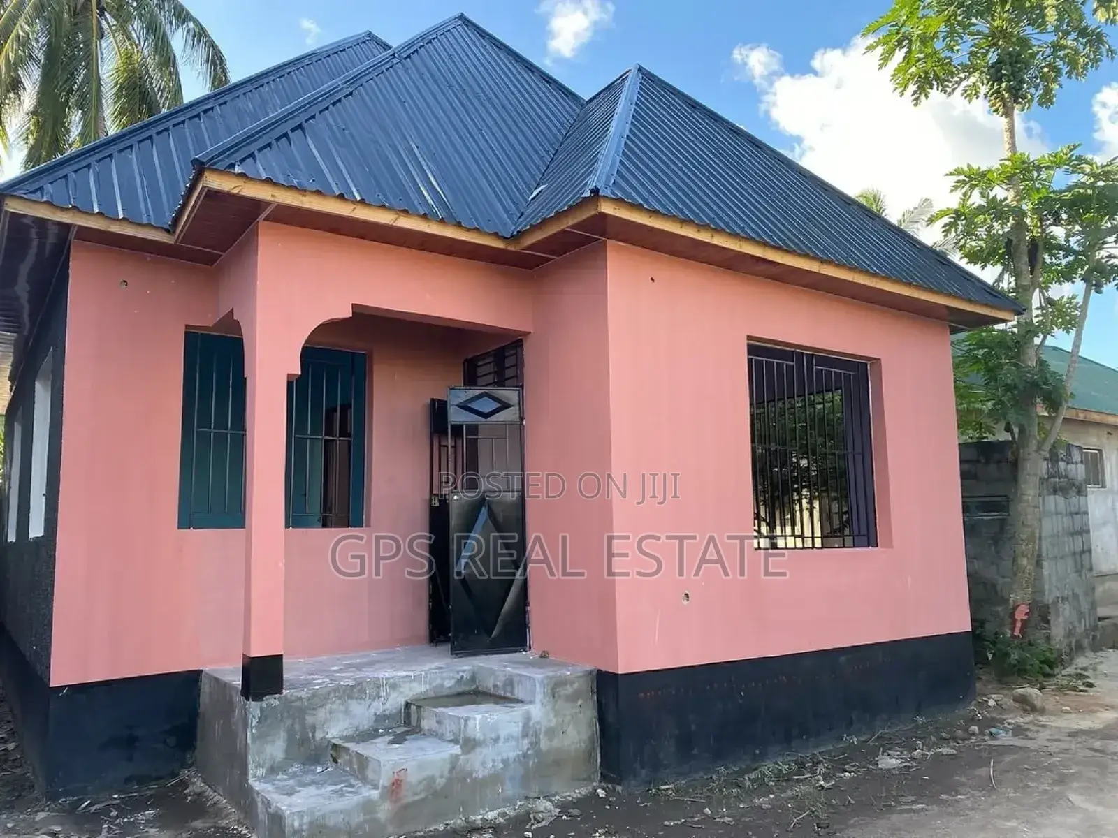 5bdrm House in Chamazi, Temeke for sale in Temeke