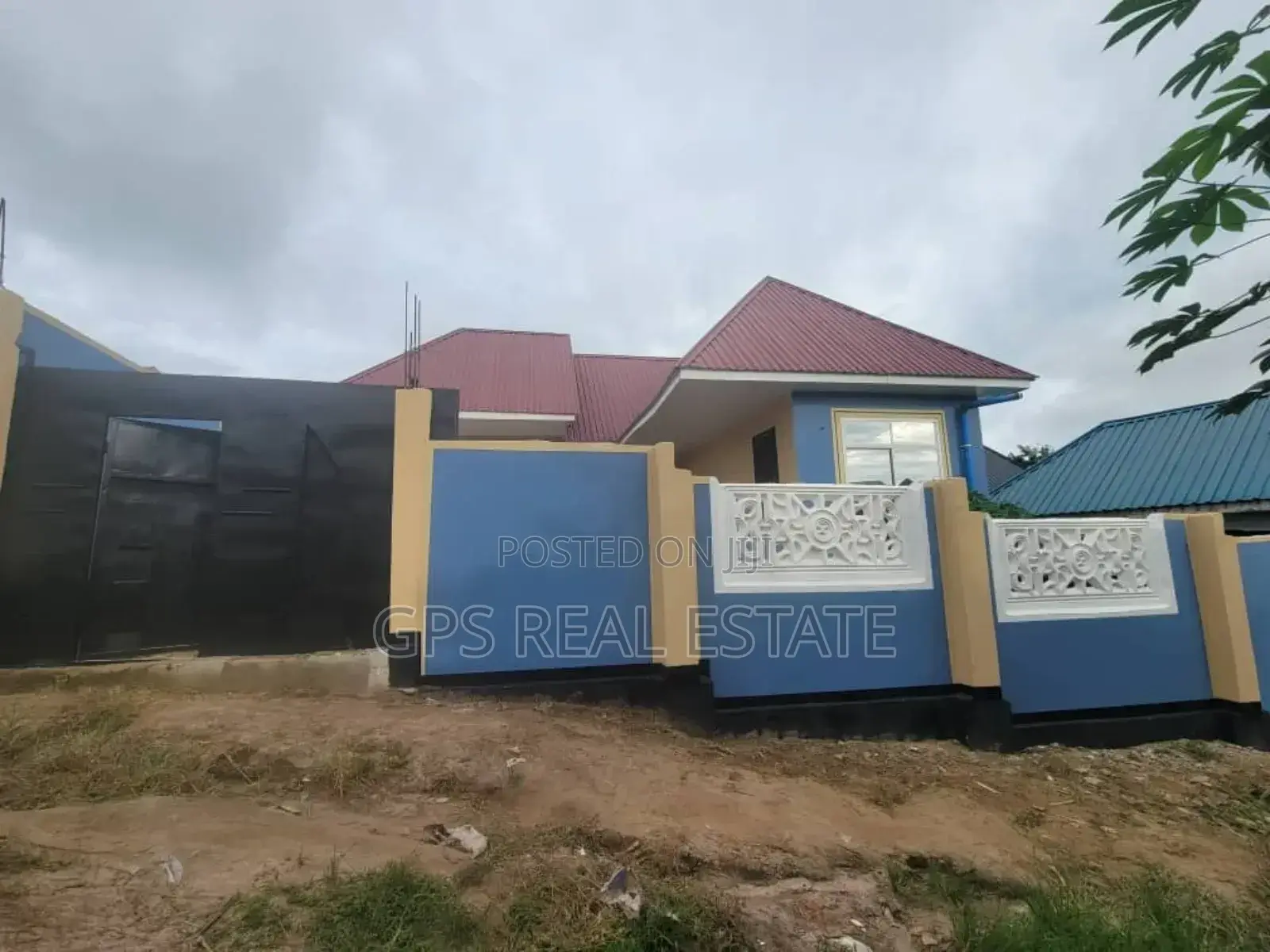 4bdrm House in Chamazi Magengeni, Temeke for sale in Temeke