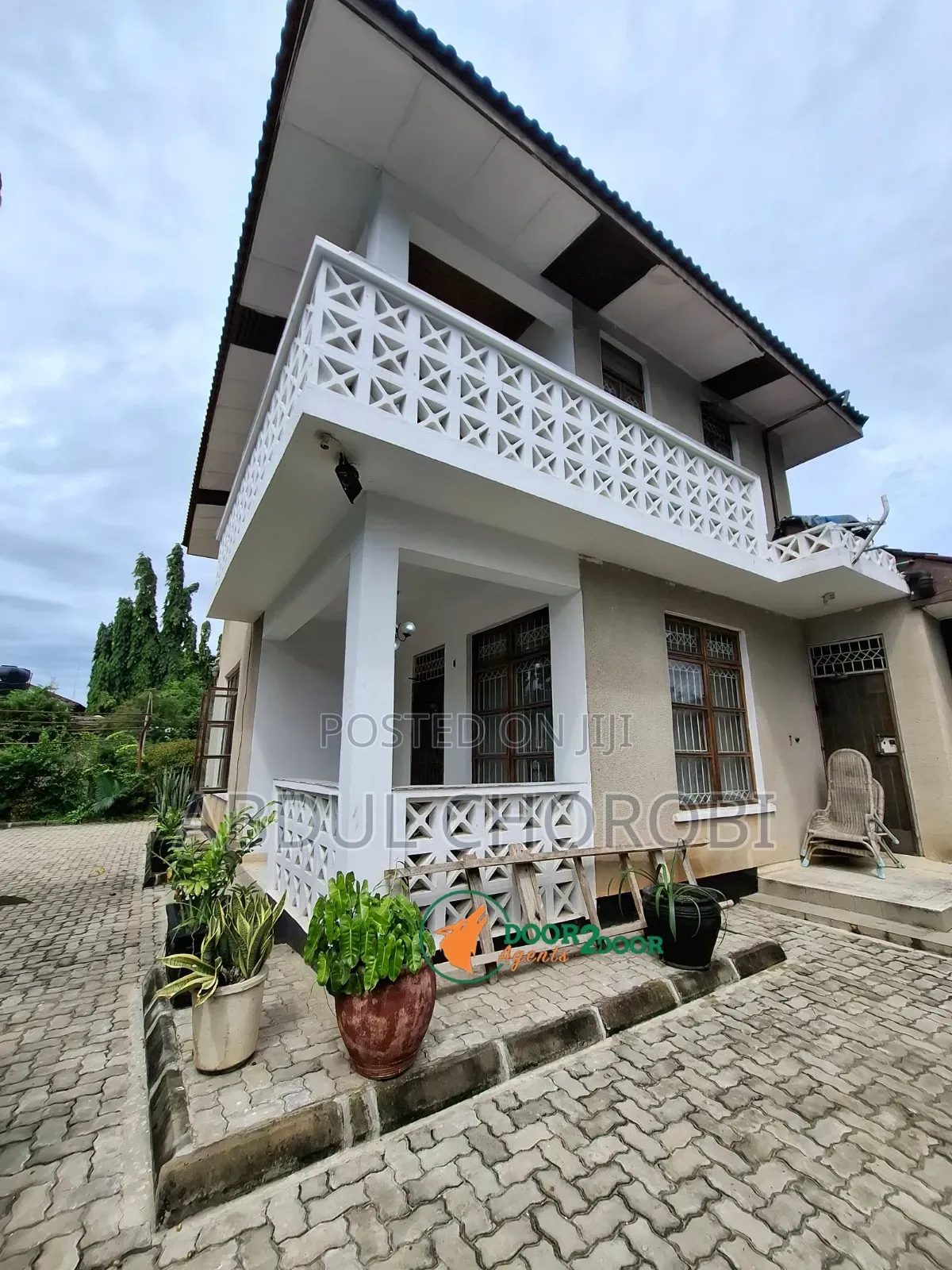Furnished 3bdrm Villa in Ada Estate for rent in Ada Estate