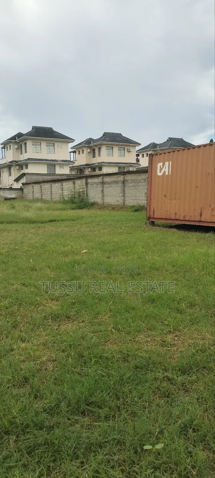 Open Space/Yard for Rent Mikochen A in Kinondoni
