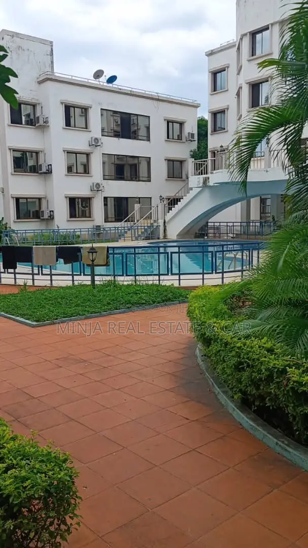 Furnished 4bdrm Apartment in Oyster Bay for rent in Oyster Bay