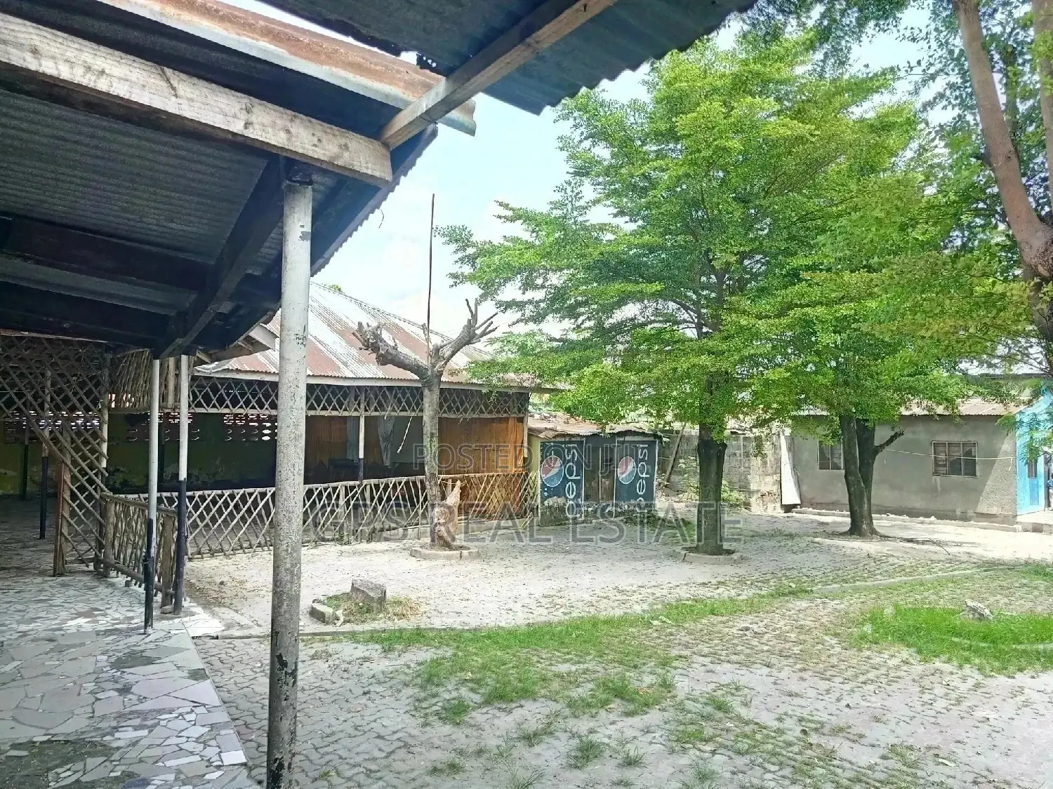 Bar And Ukumbi For Sale in Temeke