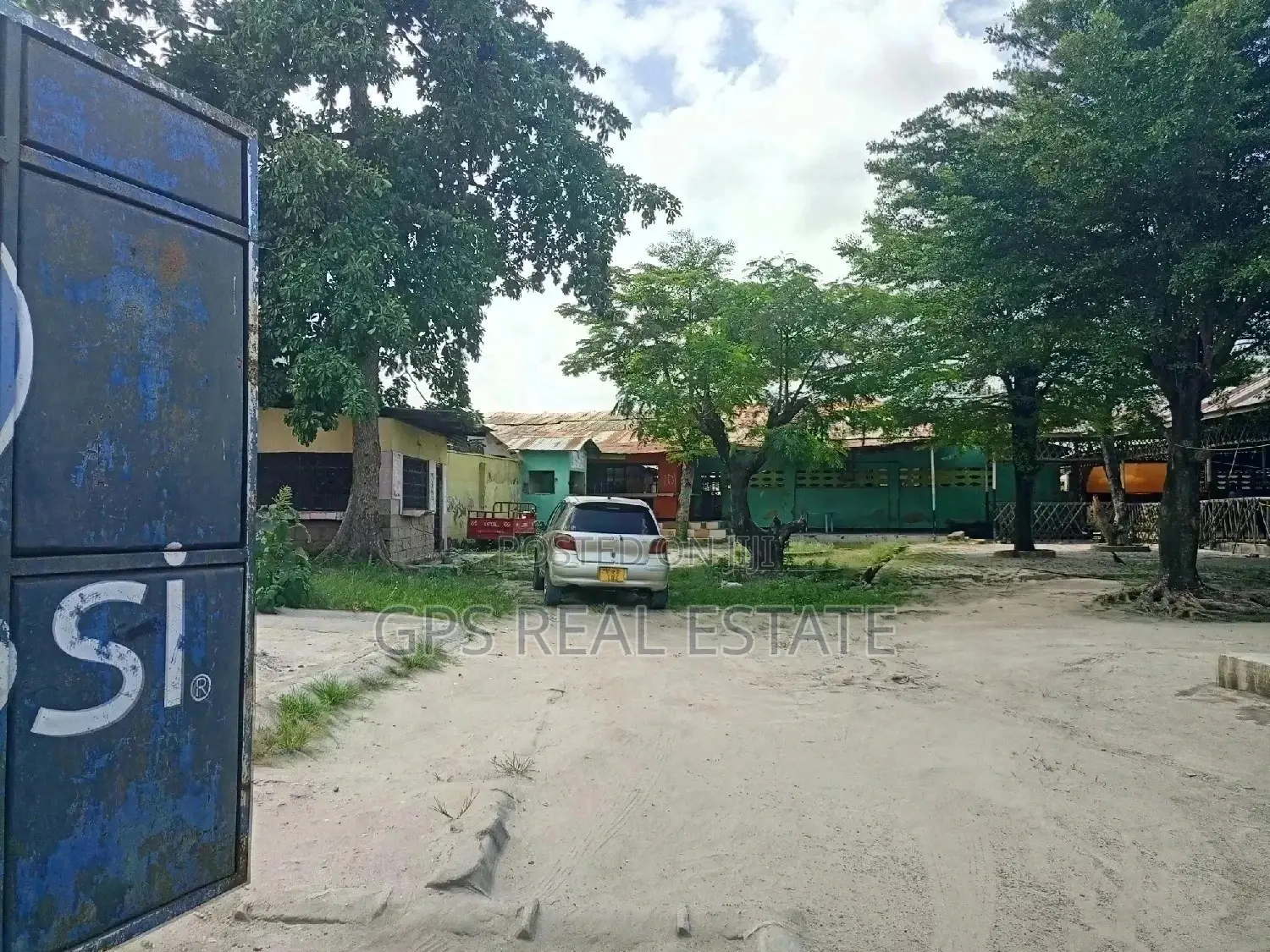 Bar And Ukumbi For Sale in Temeke