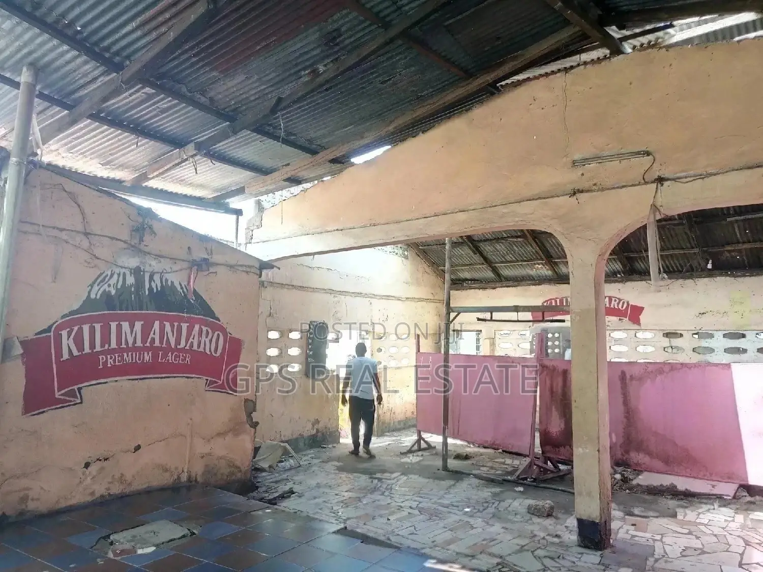Bar And Ukumbi For Sale in Temeke