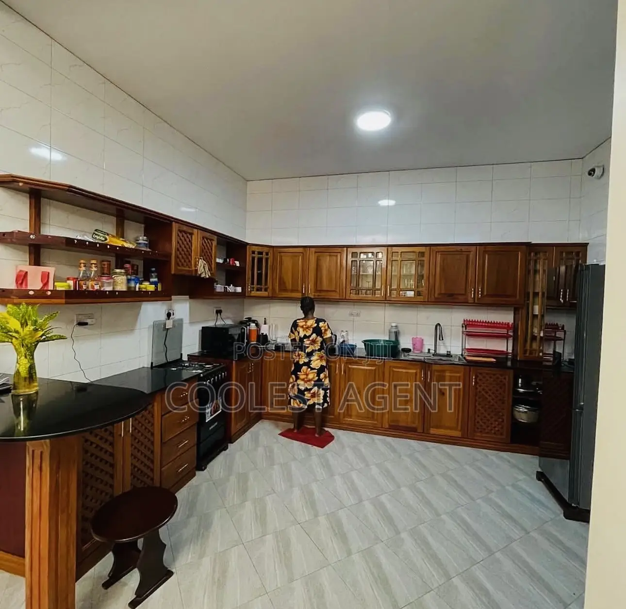 4bdrm Maisonette in Makumbusho, Kinondoni for sale in Kinondoni