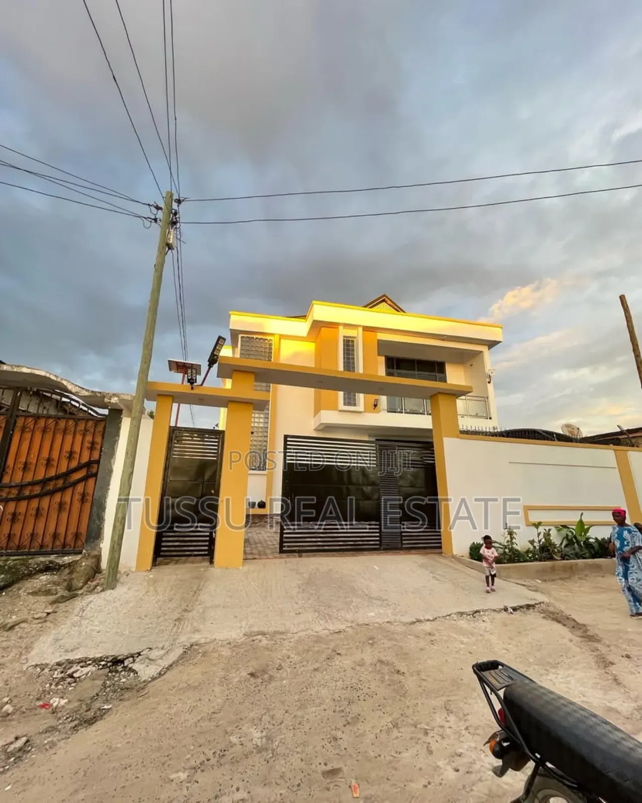 4bdrm House in Makumbusho Dsm, Kinondoni for sale in Kinondoni