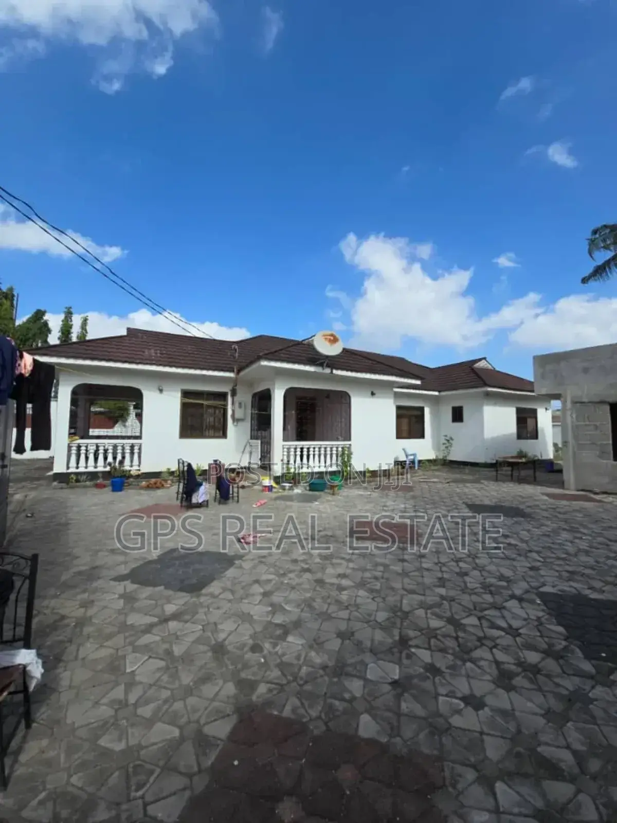 4bdrm House in Kinyerez Zimbili, Kinondoni for sale in Kinondoni