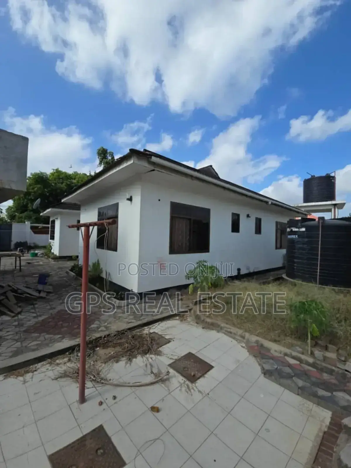 4bdrm House in Kinyerez Zimbili, Kinondoni for sale in Kinondoni