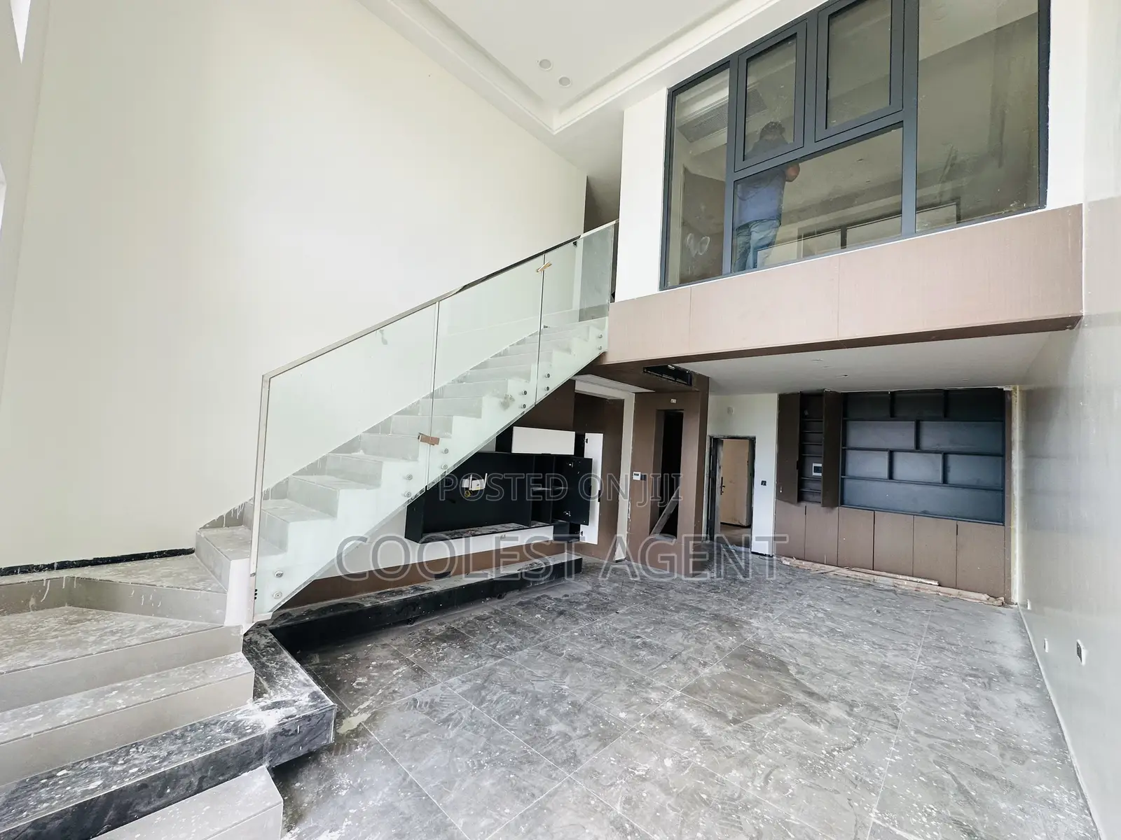 Furnished 3bdrm Apartment in Coolest Estate, Oyster Bay for rent in Oyster Bay