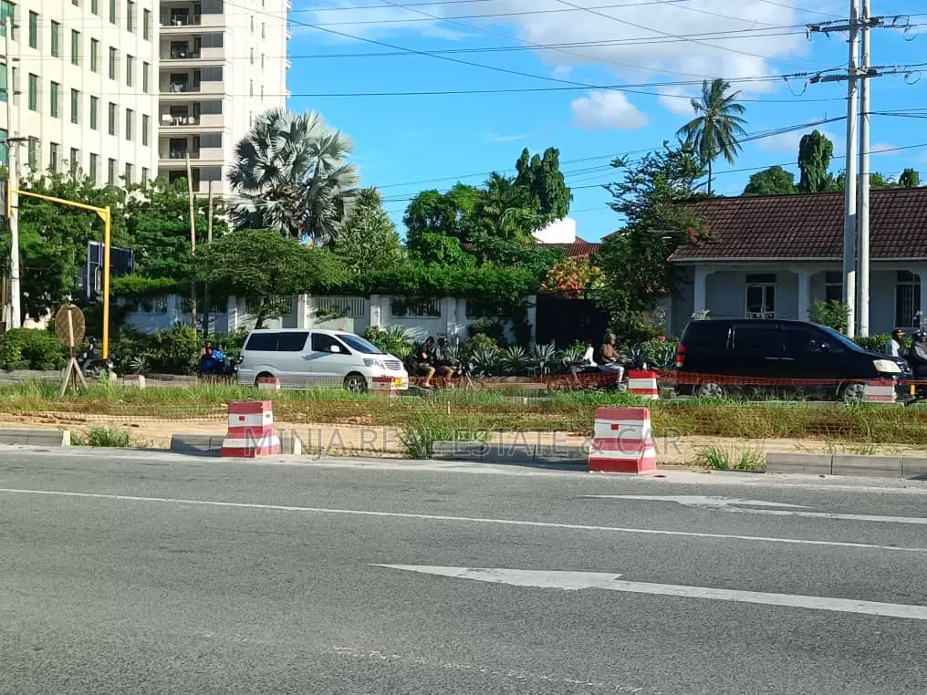 Plot For Sale Victoria Kinondoni For Investing. in Kinondoni