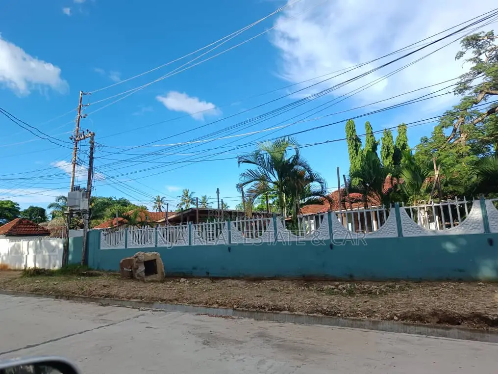 Plot for Sale Regent in Kinondoni