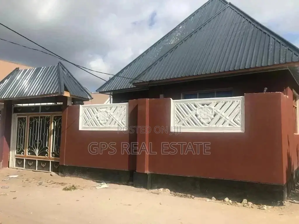 Houseeh For Sale in Temeke