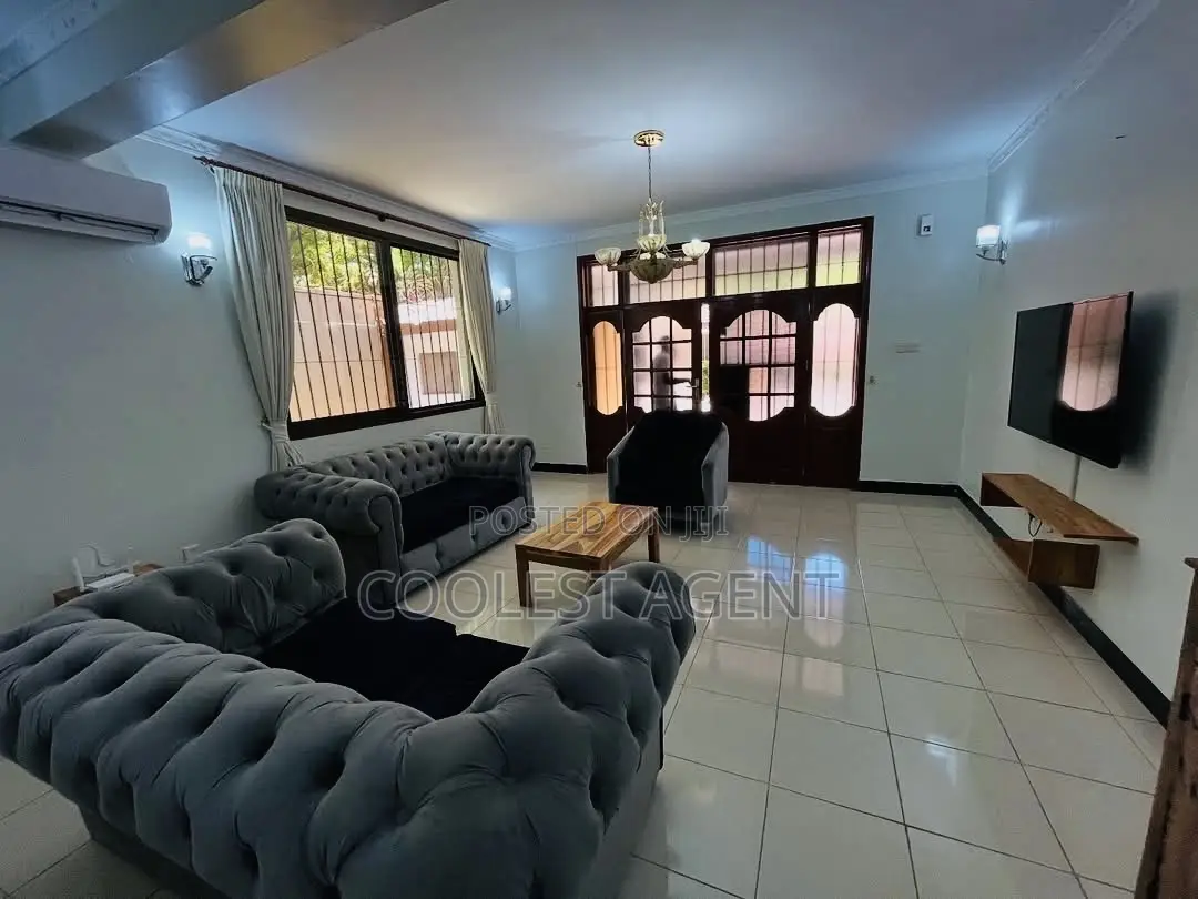 Furnished 3bdrm Villa in Coolest Estate, Masaki for rent in Masaki